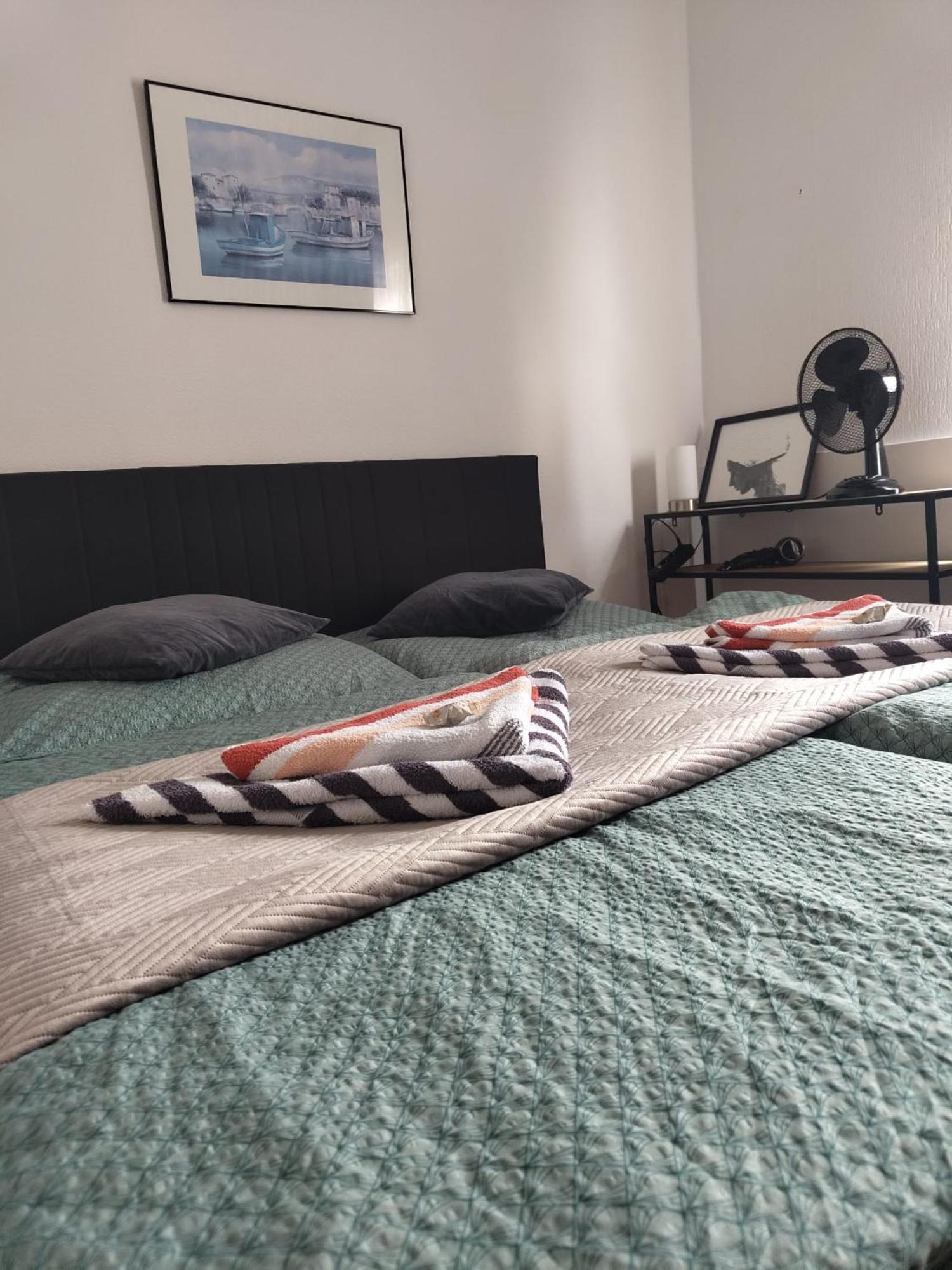 Guesthouse - Weeze Rooms Екстериор снимка