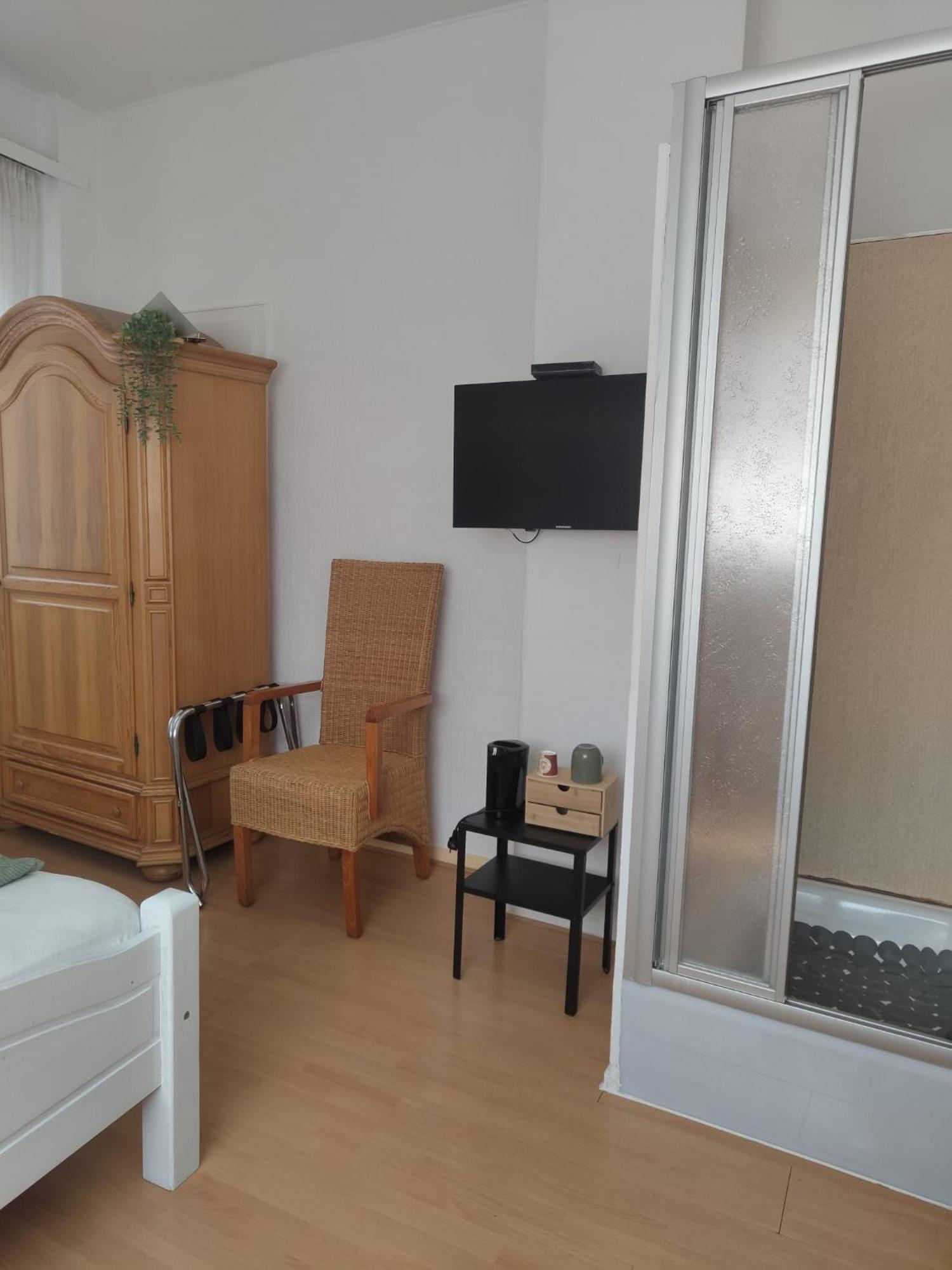 Guesthouse - Weeze Rooms Стая снимка