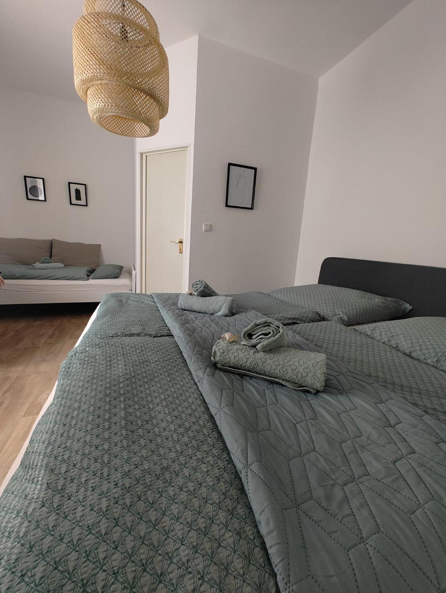 Guesthouse - Weeze Rooms Екстериор снимка